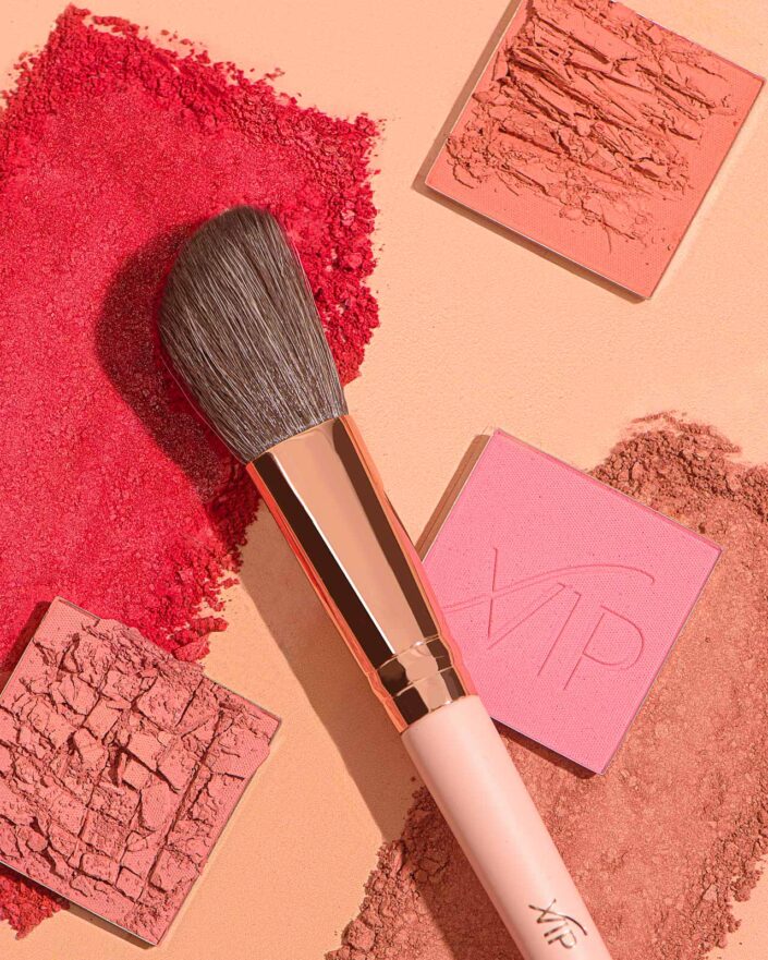powder, blush, counturing, brush, texture, swatch, make up, pink, flat lay, makeup, luisapuccini, Luisa Puccini, shadows, geometric, studiophotography, commercial,
